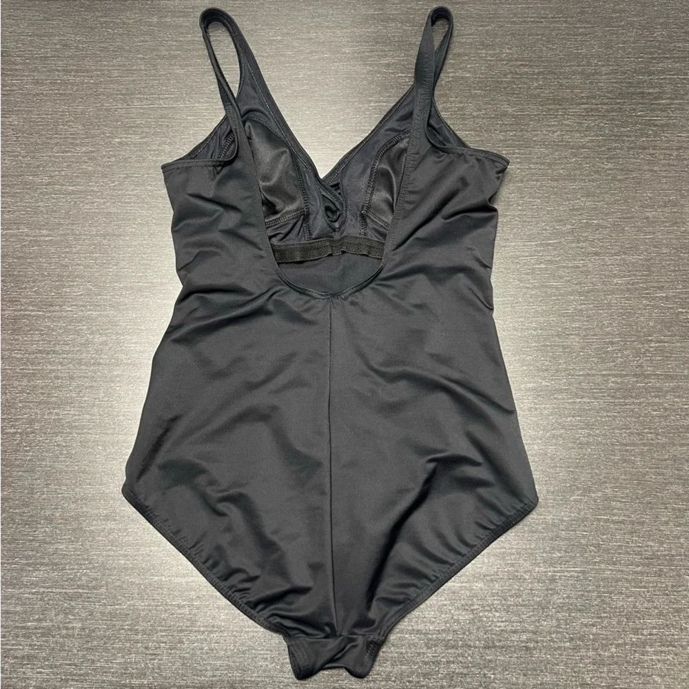 Miraclesuit Oceanus Black One Piece Slimming Swimsuit Large